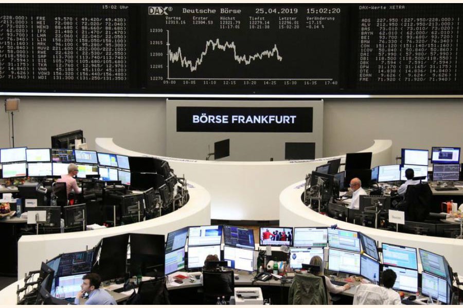 Encouraging trade talks  boost European shares