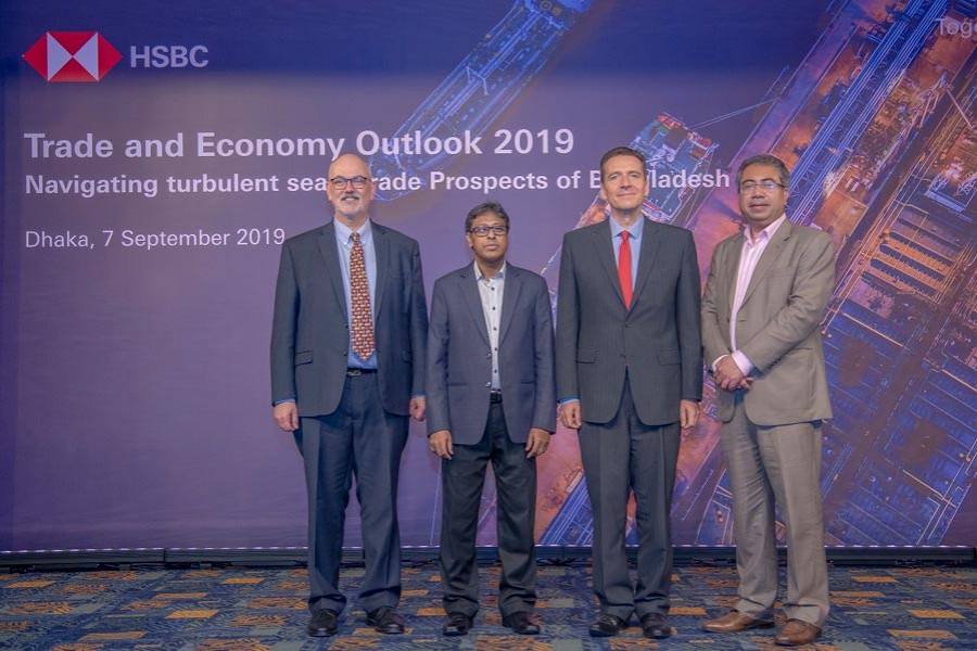 Douglas Lippoldt (extreme left), chief trade economist, HSBC, shared his insights from the latest HSBC Global Research report - ’Asian Trade Prospects-- Navigating turbulent seas’, published in August 2019.