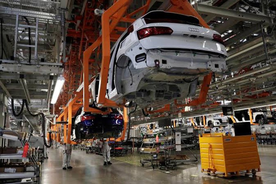 US trade policy to weigh on global auto industry: Think tank