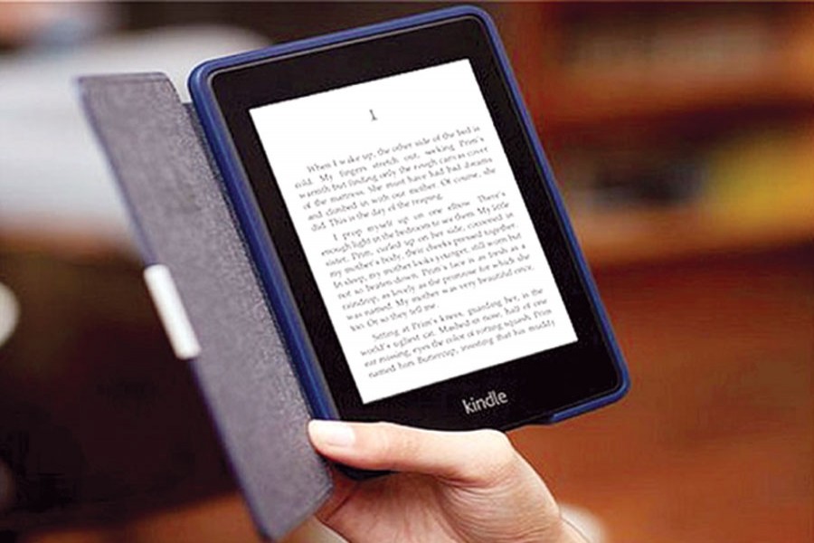Bracing for a challenge from e-books