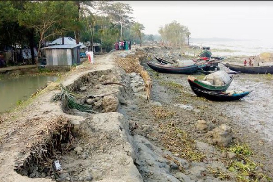 12 years into Sidr: Bagerhat residents yet to get durable embankment