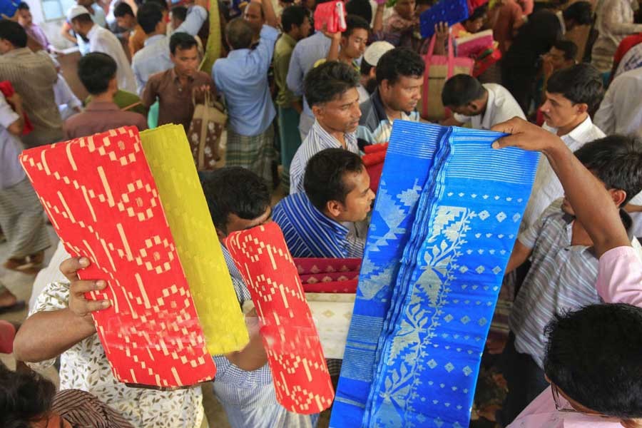 Major markets of woven fabric in Bangladesh