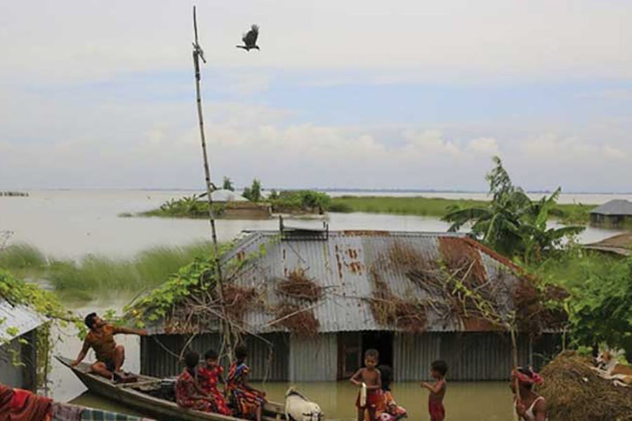 Nearly one in three children in Bangladesh are at risk from cyclones, flooding and other climate change-linked disasters, the United Nations warned on April 05, 2019, urging more help for one of the world's worst-hit countries. —Photo: bdnews24.com