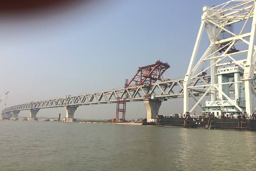Padma Bridge gets 18th span