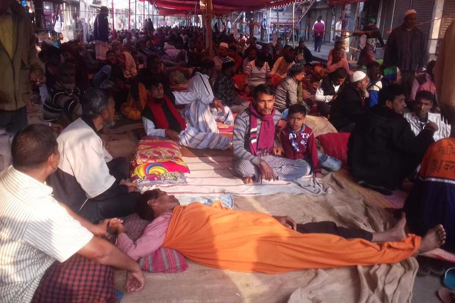Jute mills workers fall sick on third day of hunger strike