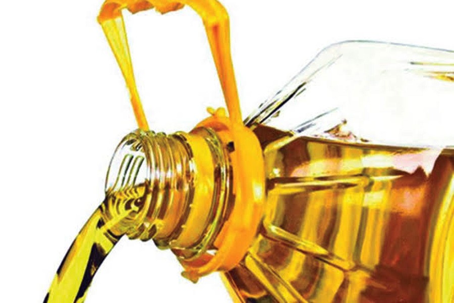 Edible oil prices up by Tk 6-10 per litre