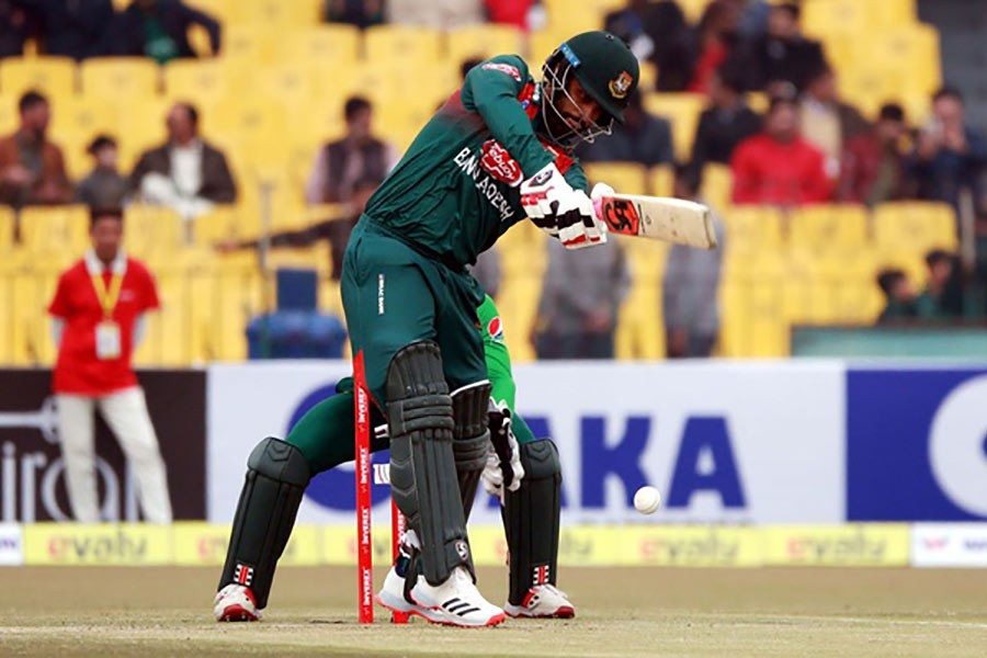 Bangladesh set 137-run target against Pakistan