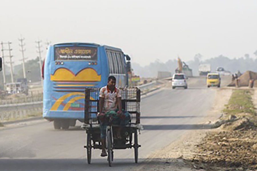 Illegal easy bikes, battery-run rickshaws to face action
