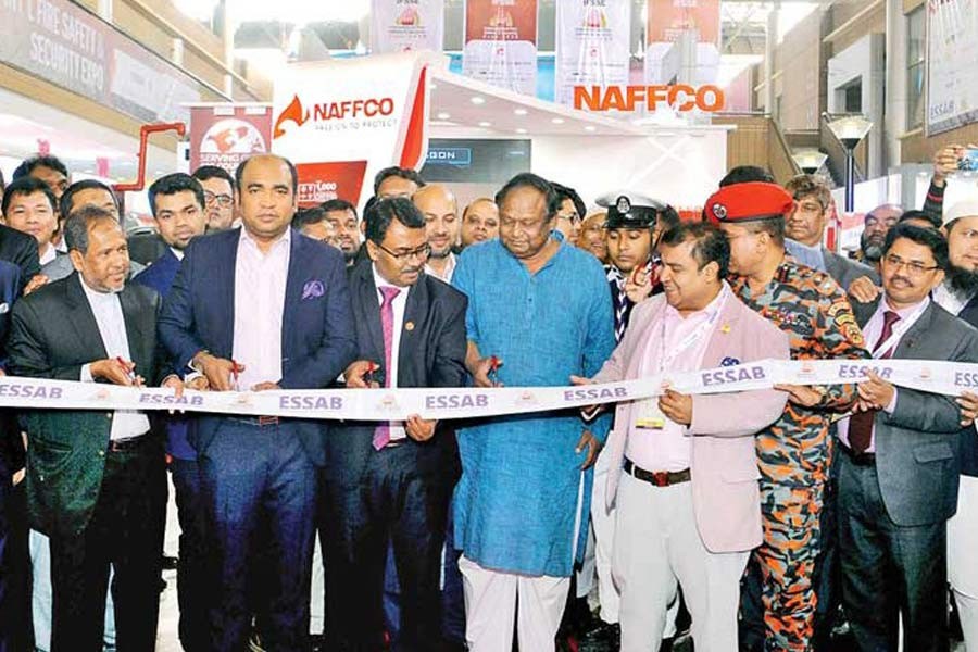 Commerce Minister Tipu Munshi inaugurating a three-day International Fire Safety and Security Exposition 2020 in the capital on Thursday — Photo: Focus Bangla