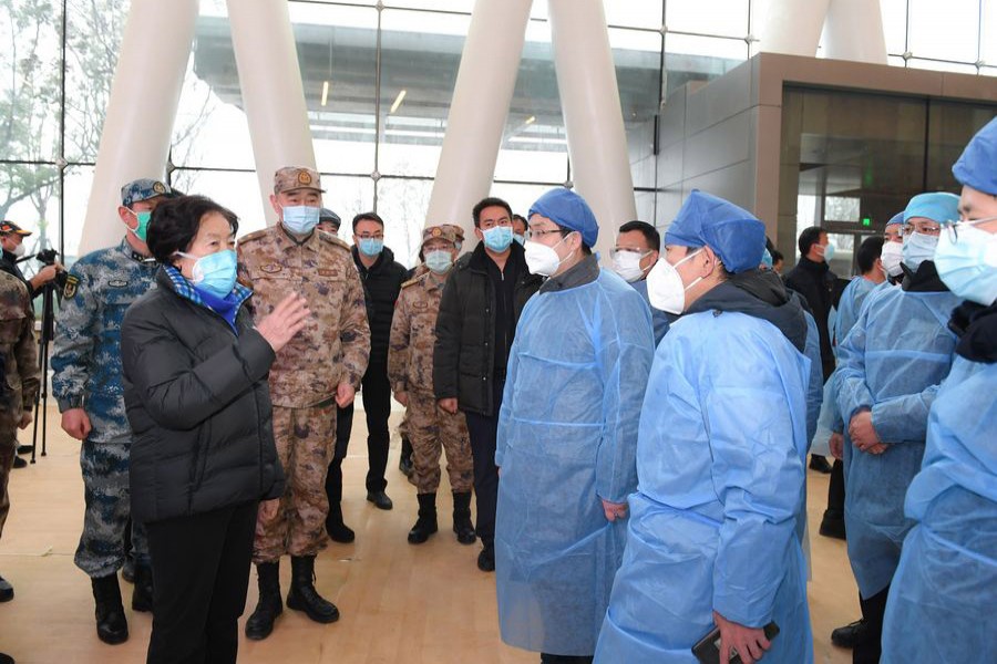 Chinese vice premier Sun Chunlan, also a member of the Political Bureau of the Communist Party of China Central Committee, visits the Taikang Tongji Hospital in Wuhan, central China's Hubei Province, February 15, 2020 -- Xinhua