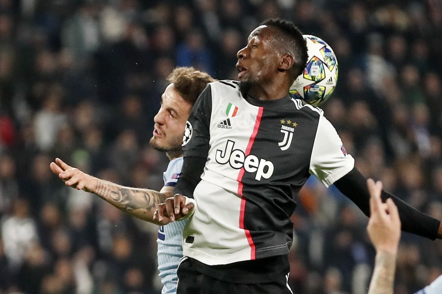 Juventus' Blaise Matuidi, right, and Atletico Madrid's Saul Niguez, left, challenge for the ball during the Champions League group D soccer match between Juventus and Atletico Madrid in November 2019. Photo: AP Photo/Antonio Calanni