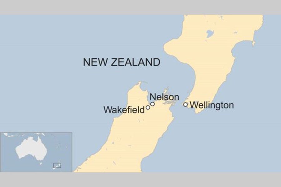 New Zealand closes border to all foreigners