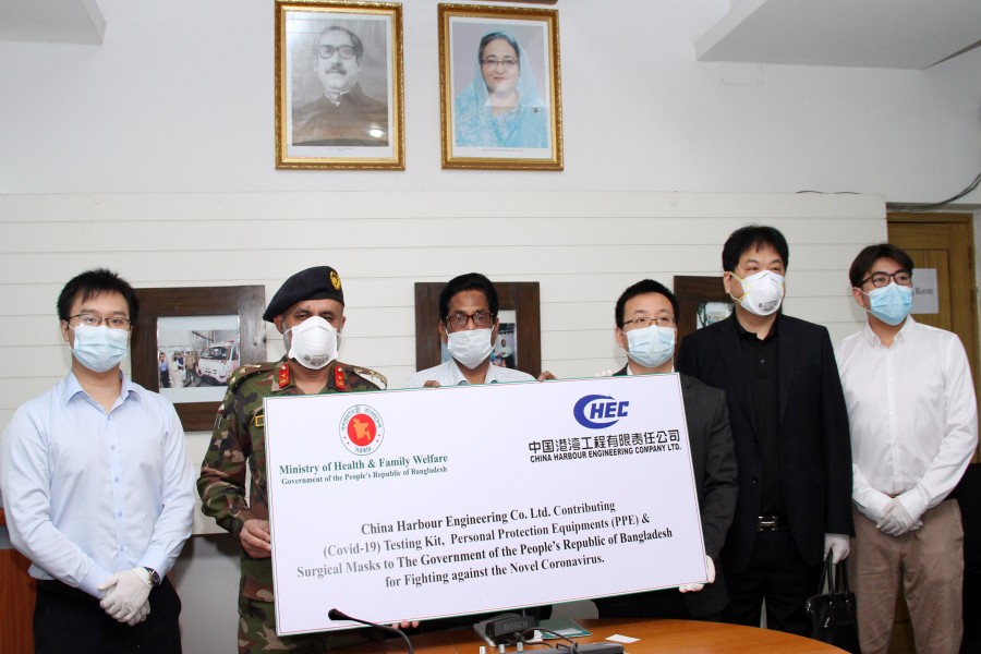 China Harbour donates corona prevention and diagnostic kits
