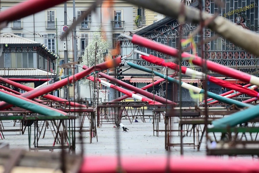 A closed market on an empty San Giovanni square is pictured on the sixth day of an unprecedented lockdown imposed to slow the outbreak of coronavirus, in Turin, Italy, March 15, 2020. – Reuters/Files