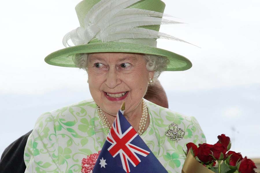 Australian court rules queen’s letters can be made public