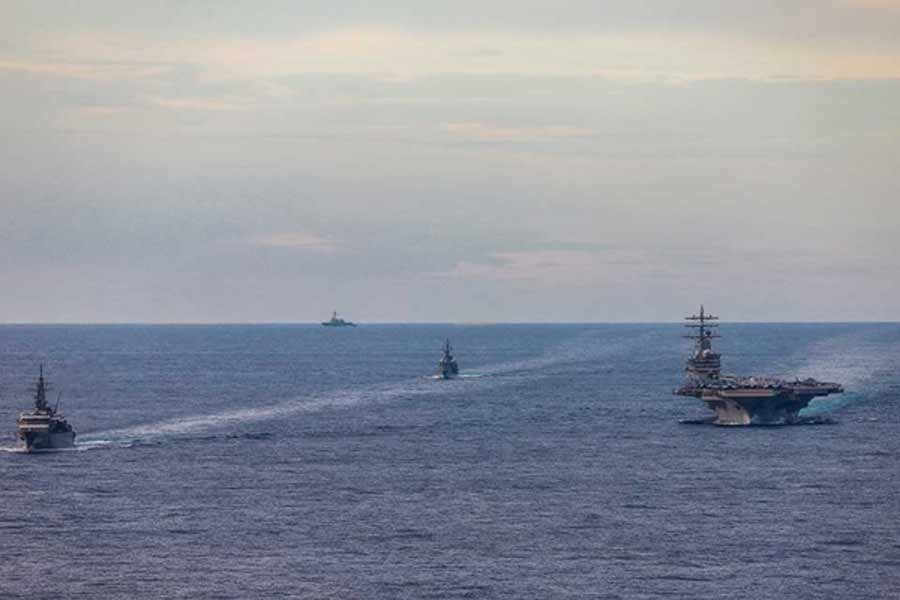 US aircraft carriers return to South China Sea
