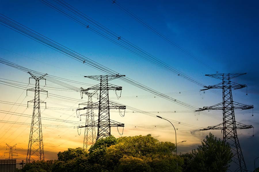 Can reduced grid power tariff attract captive power users?