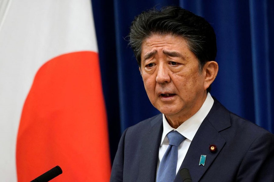 Japanese Prime Minister Shinzo Abe speaks during a news conference at the prime minister's official residence in Tokyo, Japan, August 28, 2020. Franck Robichon/Pool via REUTERS