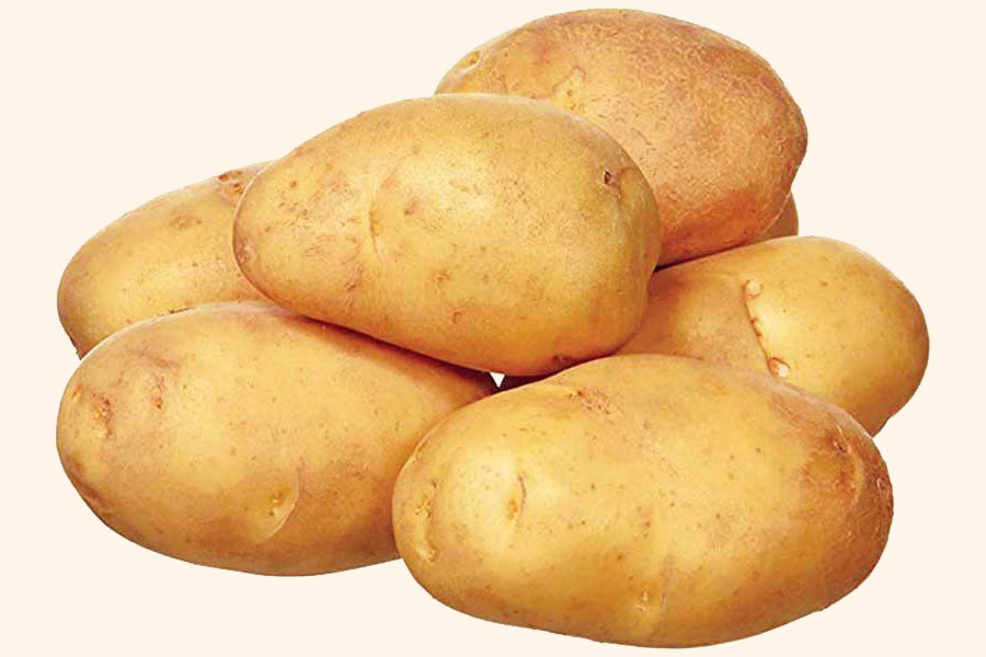 TCB starts selling potato at Tk 25 a kg through OMS