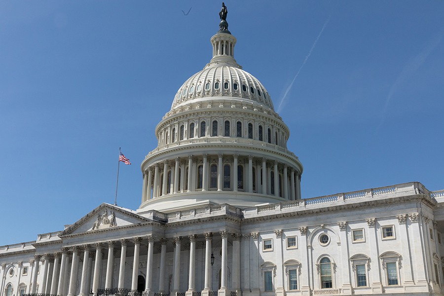 Congress poised to vote on COVID aid package after Fed compromise