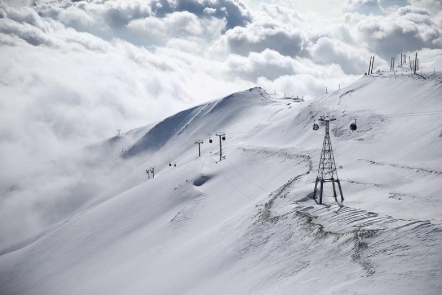 A general view shows the Tochal ski resort, in north of Tehran, Iran December 12, 2019. Picture taken December 12, 2019. Nazanin Tabatabaee/WANA (West Asia News Agency) via REUTERS