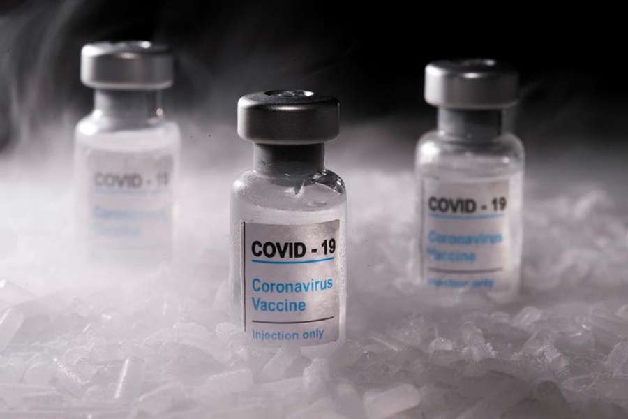 Experts find challenges in achieving herd immunity with vaccine roll-out