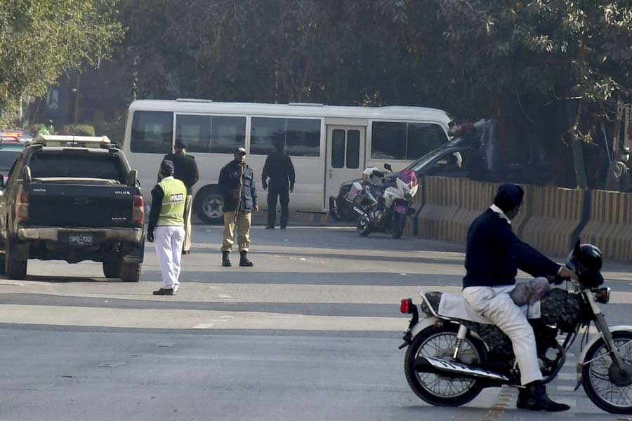 A mini-bus carrying South Africa's cricket team entering a luxury hotel in Karachi of Pakistan on Saturday –AP Photo