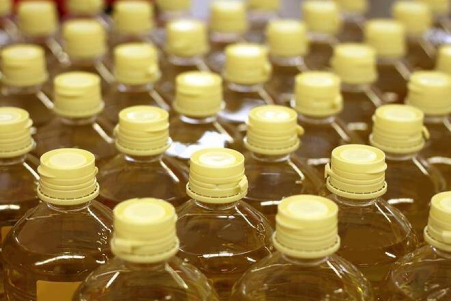 Millers asked to keep edible oil supply orders at check