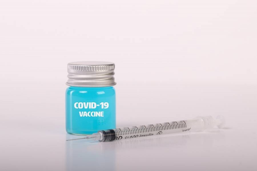 How would COVID-19 vaccine makers adapt to variants?