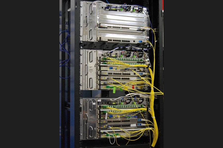 Network operators can't import, install DWDM for leased network