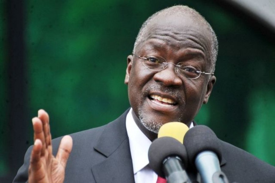 Tanzania's President elect John Pombe Magufuli addresses members of the ruling Chama Cha Mapinduzi Party (CCM) at the party's sub-head office on Lumumba road in Dar es Salaam, October 30, 2015. REUTERS/Sadi Said/File Photo