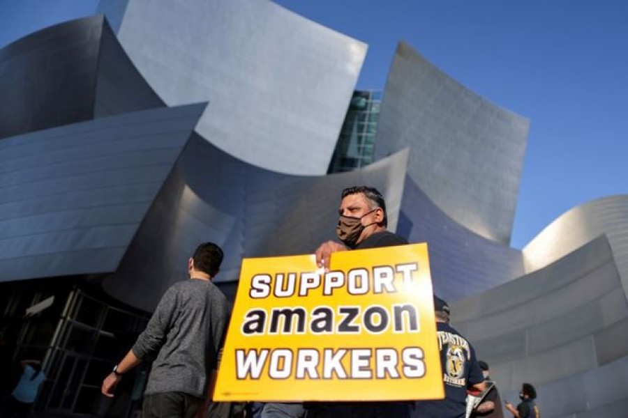 People protest in support of the unionising efforts of the Alabama Amazon workers, in Los Angeles, California, US on March 22, 2021 — Reuters/Files