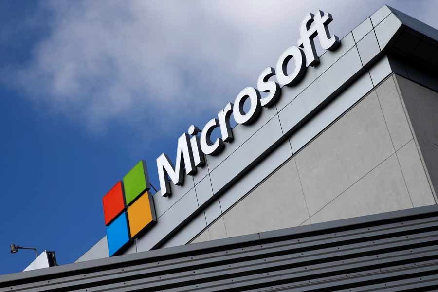 Microsoft to invest $1.0b in Malaysia to set up data centres