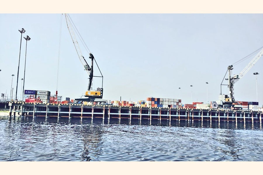 A view of Pangaon Inland Container Terminal that was developed to promote Dhaka-Chattogram waterways for transportation of containerised goods, but it remains underutilised for long — FE Photo