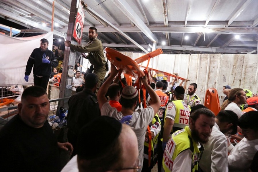 44 killed, over 100 injured in stampede at Israeli holy site