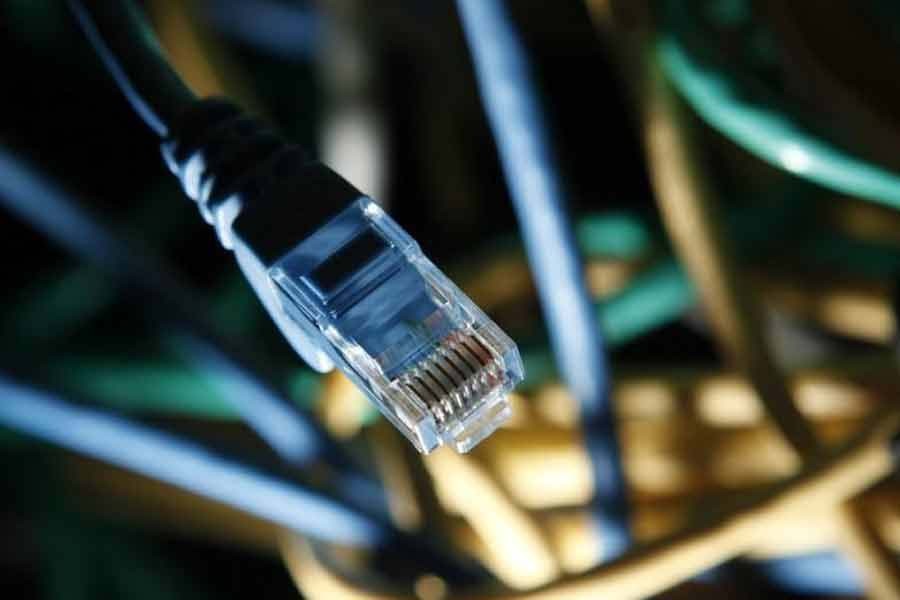 BTRC fixes ceiling on broadband internet connection fees