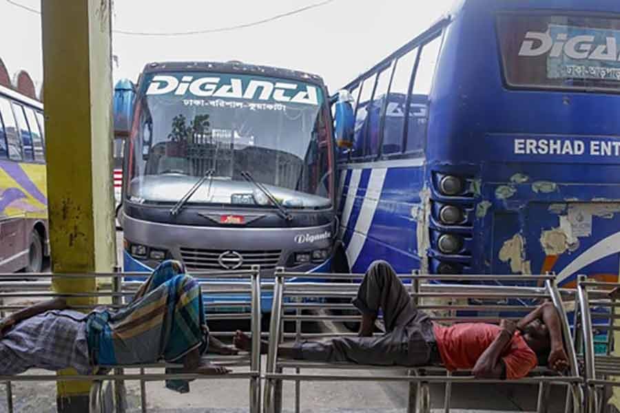 Bus owners seek Tk 50b in incentives to pay loans