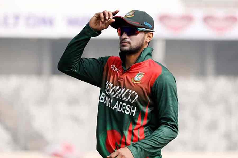 Shakib Al Hasan climbs up in ICC bowlers, batsmen rankings