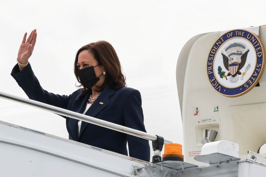 US Vice President Kamala Harris arrives in Singapore, August 22, 2021. REUTERS/Evelyn Hockstein TPX IMAGES OF THE DAY