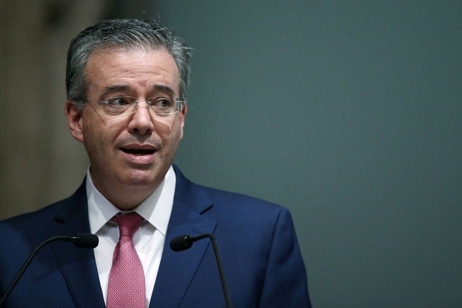 Mexico's Central Bank Governor Alejandro Diaz de Leon Carrillo speaks during the presentation of the national financial inclusion policy, in the Interactive Museum of Economics (MIDE) in Mexico City, Mexico March 11, 2020 — Reuters/Files