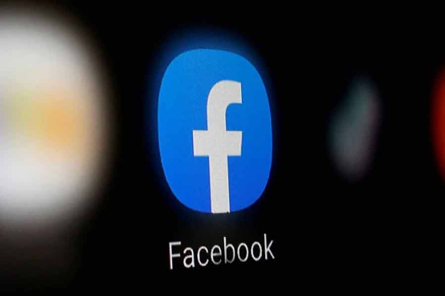 Facebook rolls out new messaging, business tools for brands