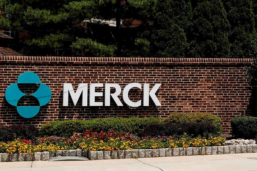 Merck seeks first US authorisation for COVID-19 pill