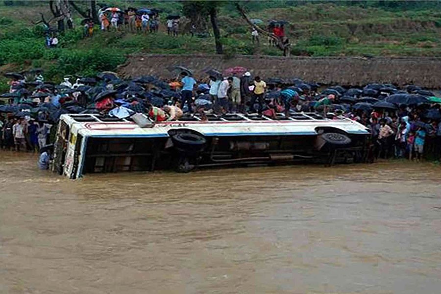 50 killed after truck plunges into Congo river