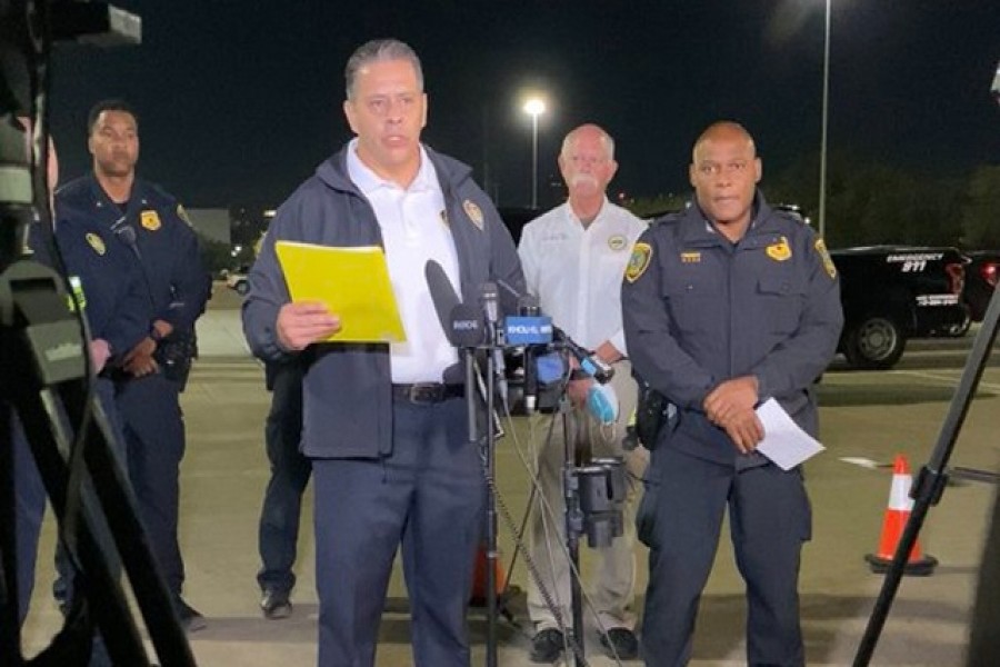 Houston Fire Chief Samuel Peña led the news briefing. Photo taken from the Twitter page of Houston Fire Department