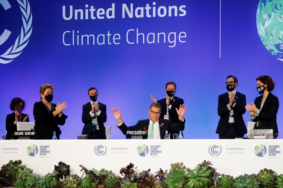 UN climate agreement clinched after drama over coal