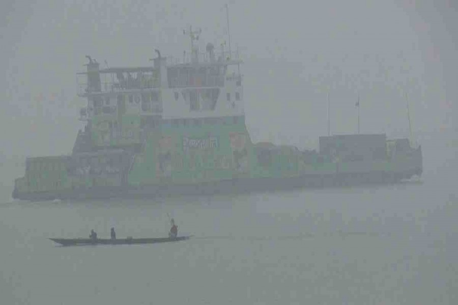 Dense fog: Paturia-Daulatdia ferry services disrupted