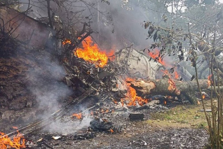 Indian Air Force helicopter crashes with defense chief on board