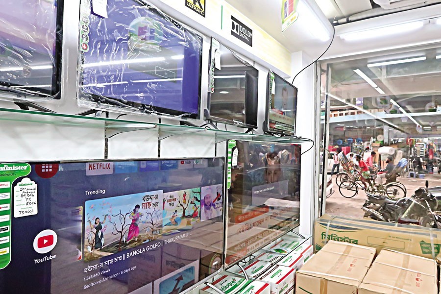 Locally-manufactured television sets on sale at a shop of the Bangabandhu Stadium Market in the city on Thursday — FE photo