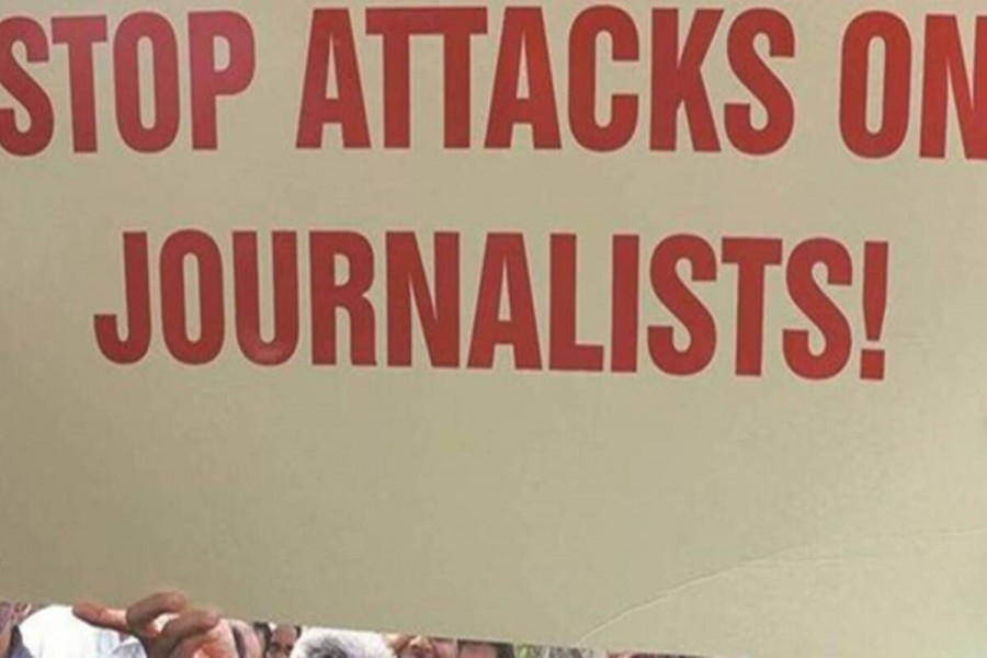 198 journalists harassed in Bangladesh in Jan-Nov