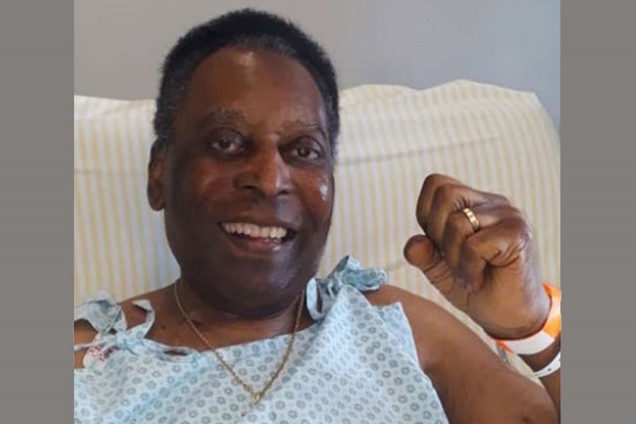 Football legend Pele discharged from hospital